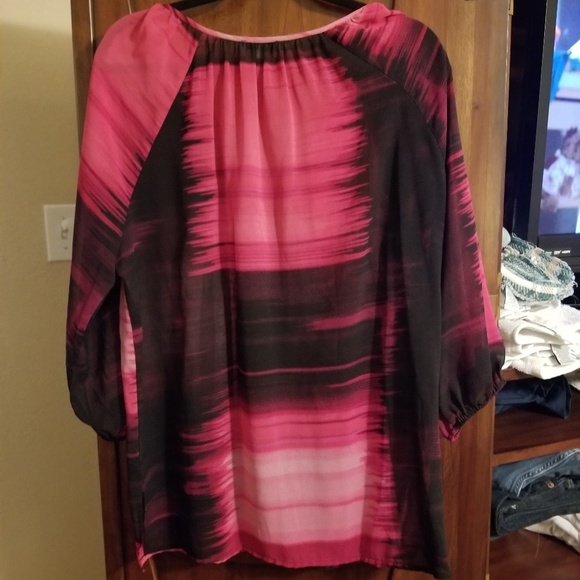 Blouse - Picture 2 of 3